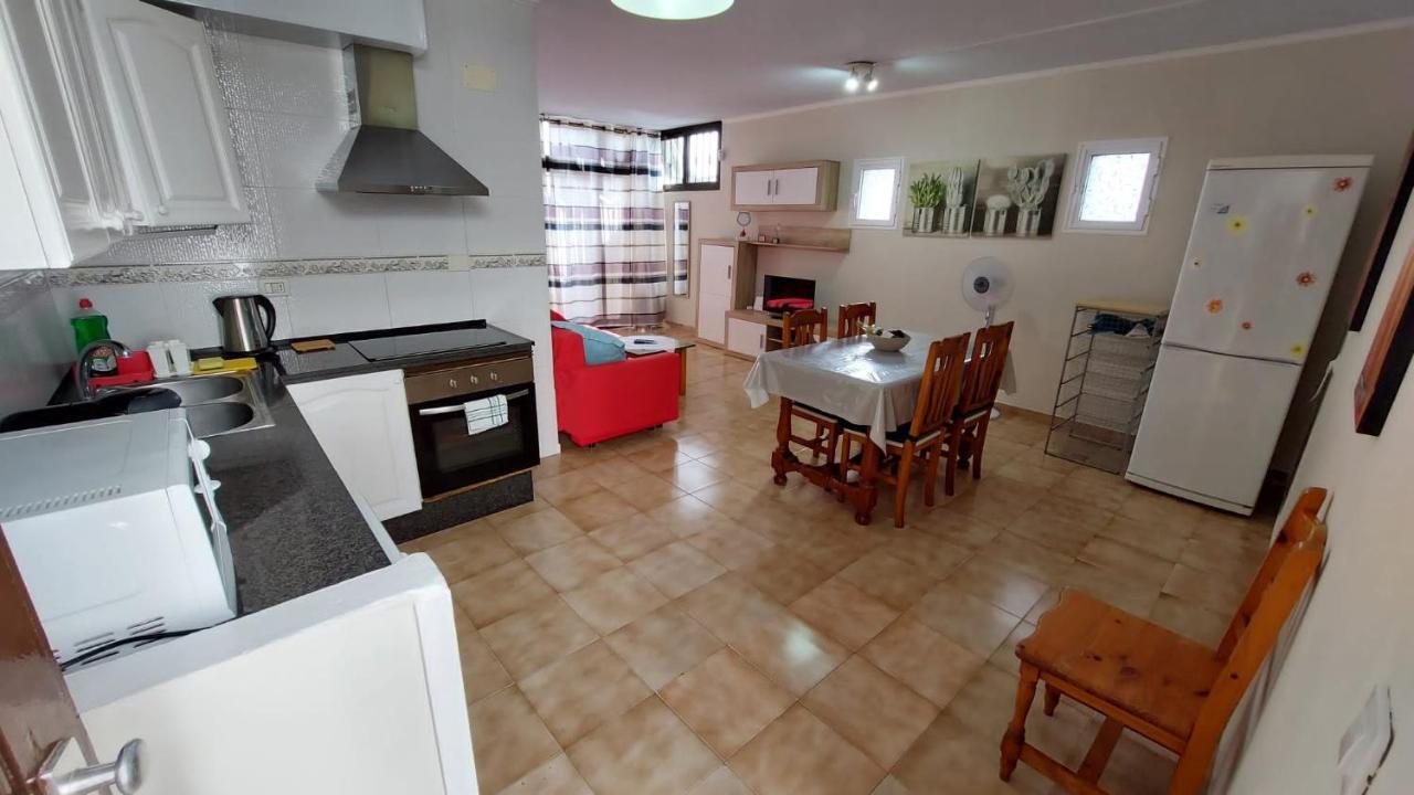 Simple Apartment Frontera Primavera Pool In South Tenerife กอสตา เดล ซิเลนซิโอ ภายนอก รูปภาพ